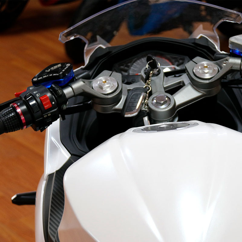 Stlf High Speed Motorcycle Mop - огляд і ціна 72V 5000W Electric Motorcycle
