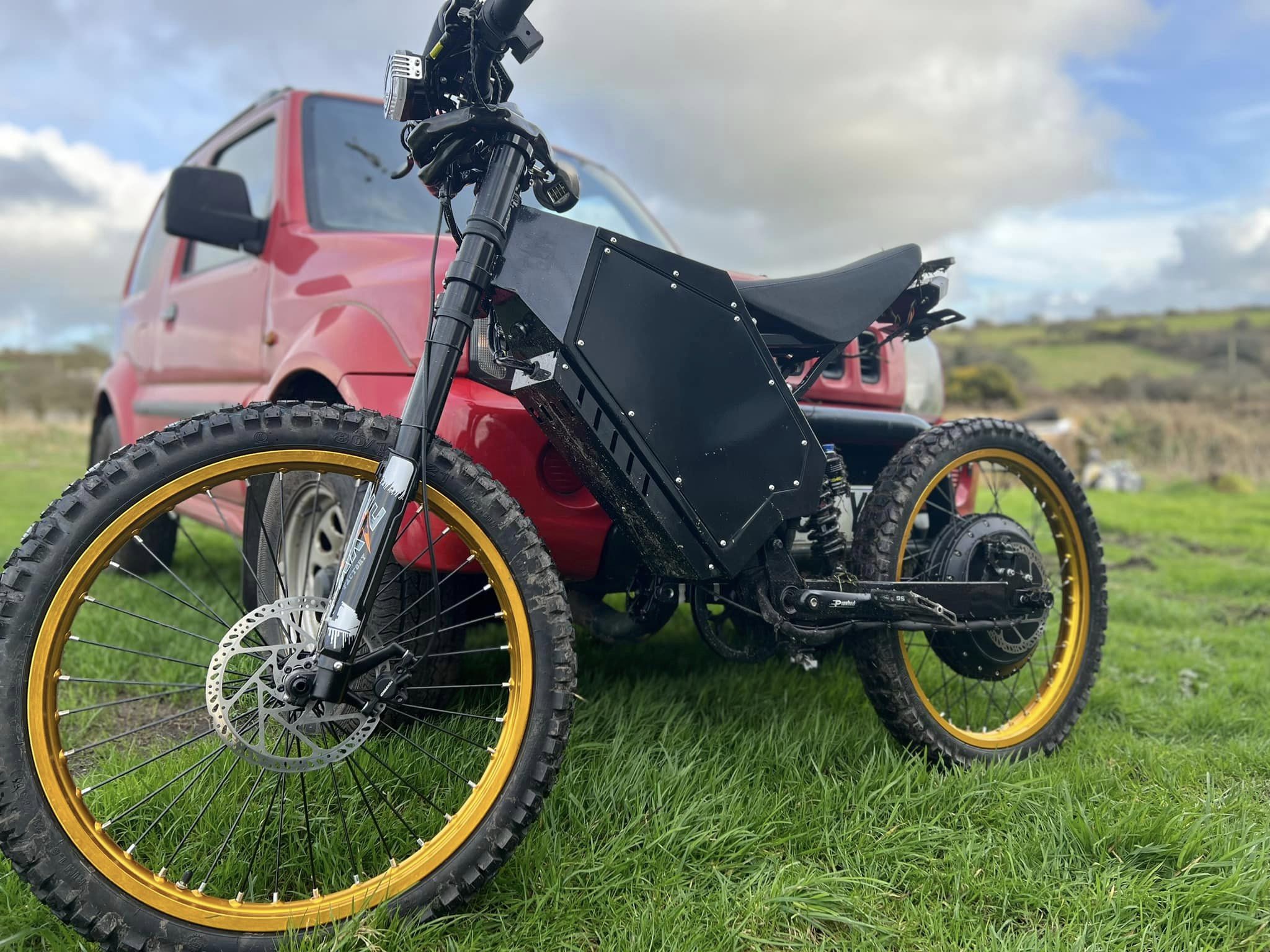 2026 Stealth Bomber eBike 72V  - огляд і ціна 8000W Stealth Bomber Ebike