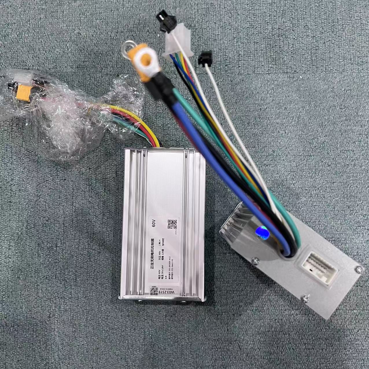 Good Quality 60V 5600W 6000W E - огляд і ціна 60V 5600W Dual Motor Electric Scooter