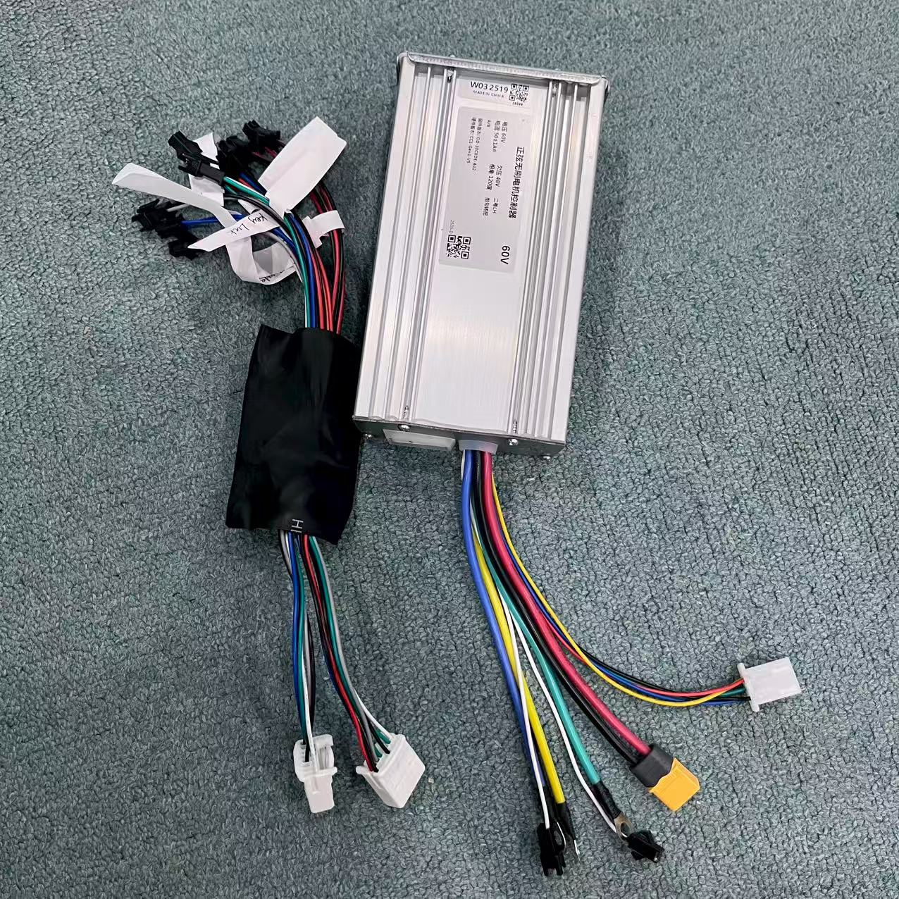 Good Quality 60V 5600W 6000W E - огляд і ціна 60V 5600W Dual Motor Electric Scooter
